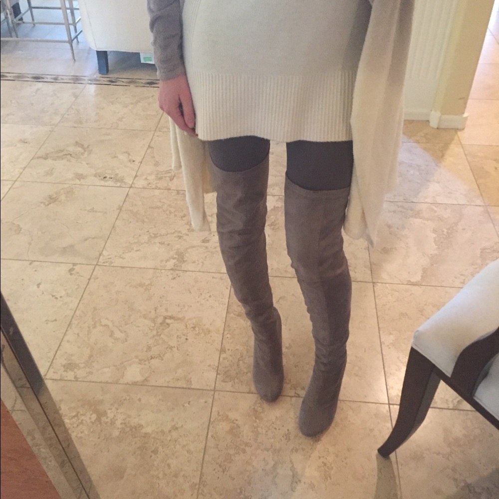 Prettylittlething Suede Boots